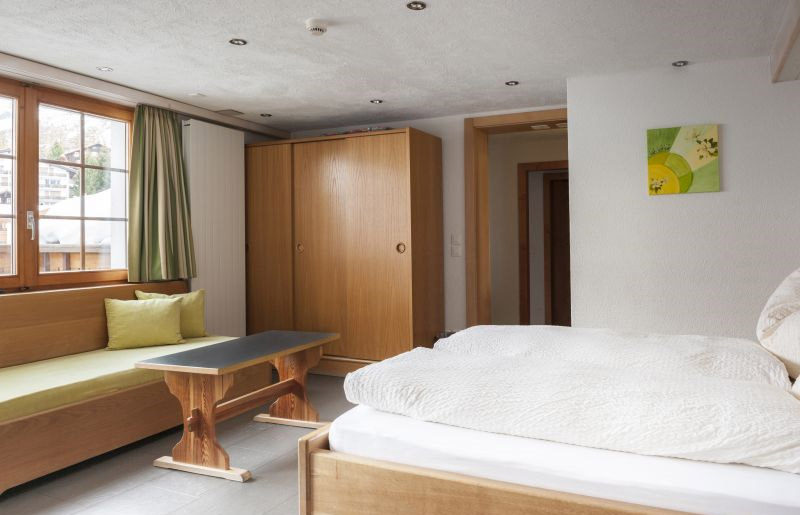 Doppelzimmer standard Nr. 28 Hotel Tenne Saas-Fee