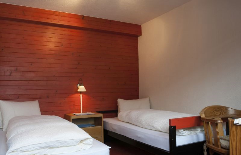 Einzelzimmer simpel Nr. 18 Hotel Tenne Saas-Fee